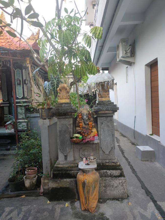 Roy Guest House Canggu Exterior foto